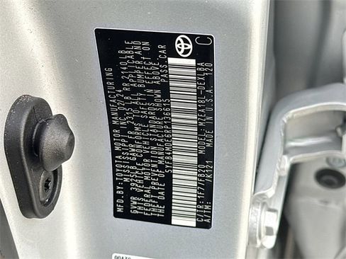 Certified 2024 Toyota Corolla LE image 31