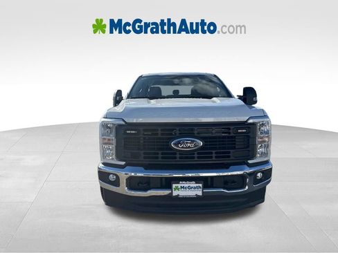New 2026 Ford F250 XL w/ XL Chrome Package AWD/4WD image 8
