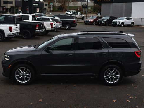 Used 2024 Dodge Durango GT image 11