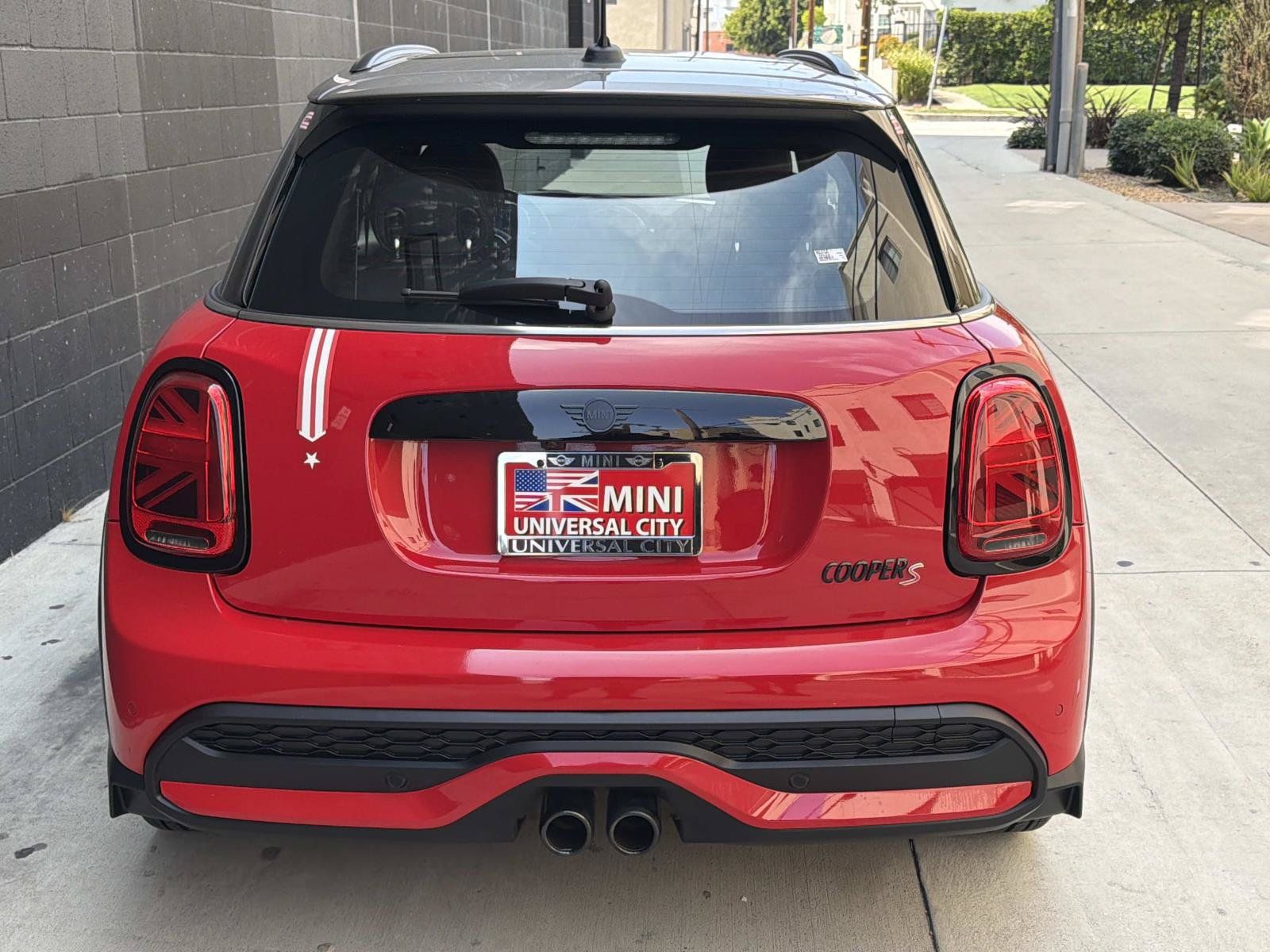 Used 2023 MINI Cooper S FWD image 4