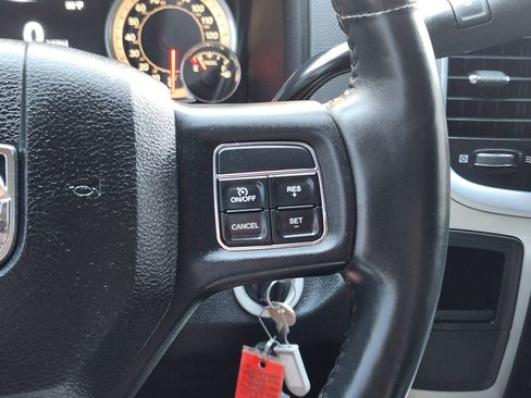 Used 2016 RAM 2500 Big Horn image 32