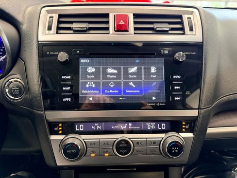 Used 2017 Subaru Outback 2.5i Limited image 48