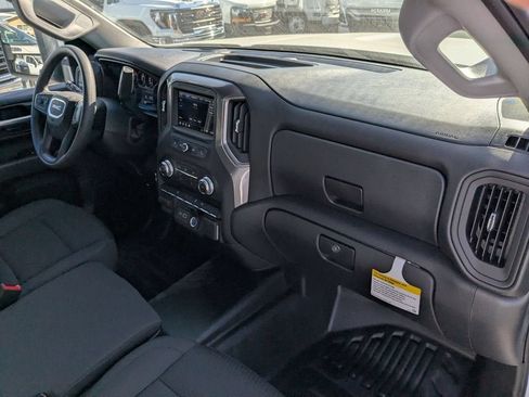 New 2026 GMC Sierra 2500 Pro w/ Convenience Package RWD image 19