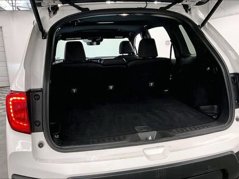 Used 2025 Honda Passport EX-L image 37
