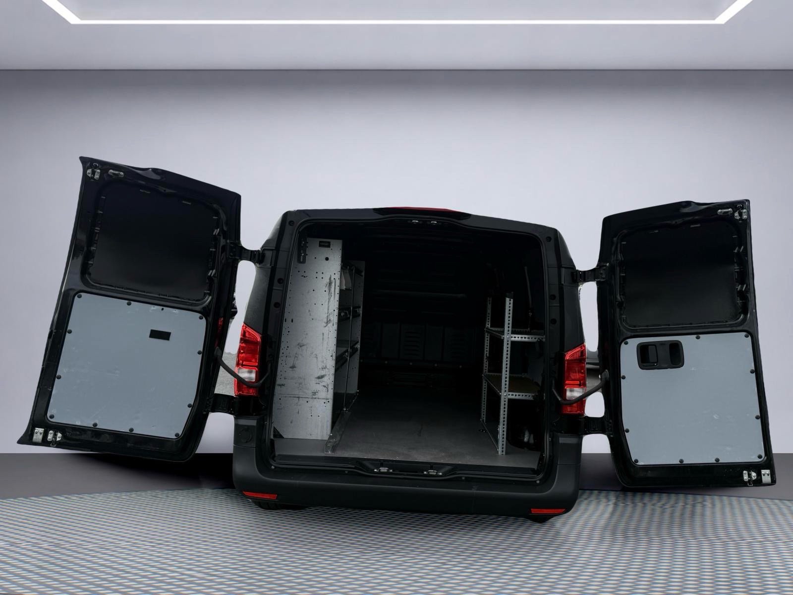 Used 2018 Mercedes-Benz Metris image 8