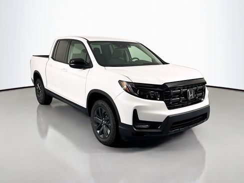 New 2026 Honda Ridgeline Sport image 3