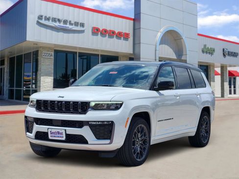 New 2026 Jeep Grand Cherokee L Summit AWD/4WD image 2