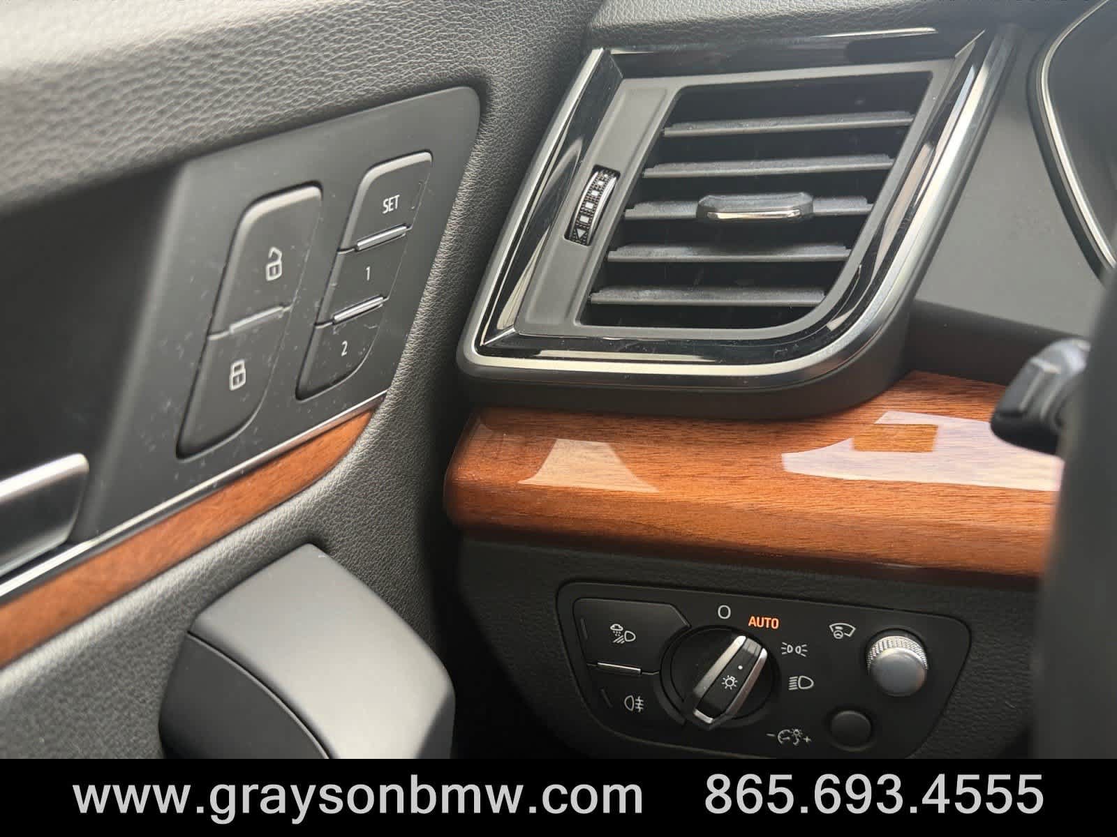 Used 2021 Audi Q5 Prestige w/ Prestige Package AWD/4WD image 25