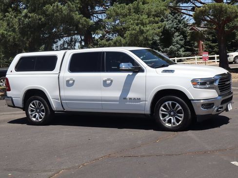 Used 2019 RAM 1500 Limited AWD/4WD image 2