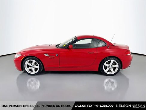 Used 2014 BMW Z4 sDrive35i RWD image 8