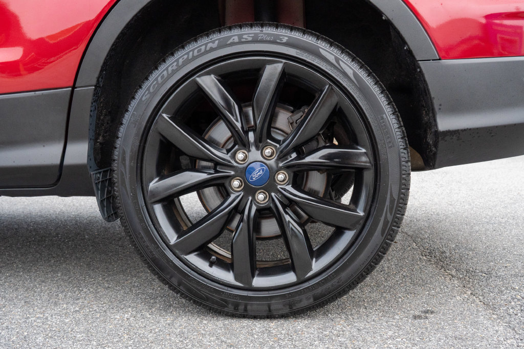 Used 2017 Ford Escape Titanium FWD image 29