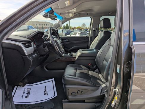 Used 2019 GMC Yukon XL SLT image 12