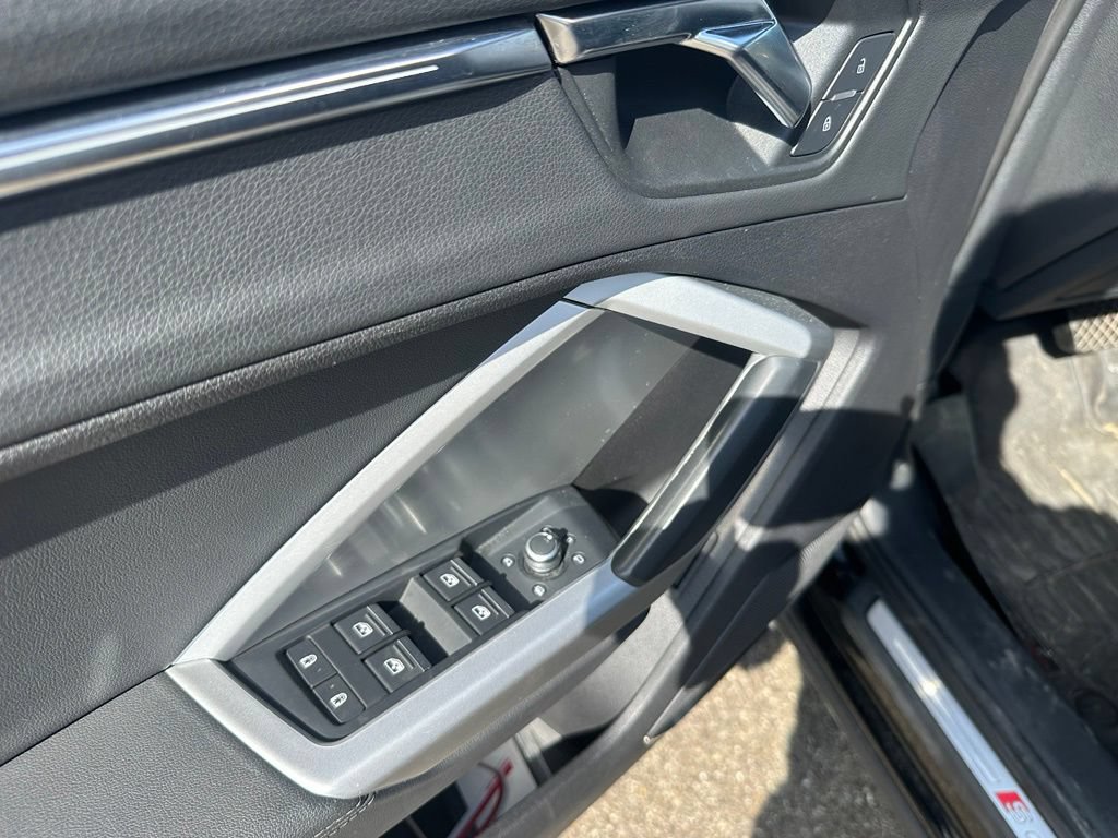 Used 2020 Audi Q3 2.0T Prestige AWD/4WD image 14