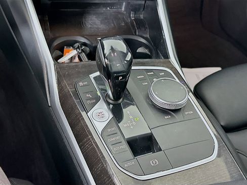 Used 2019 BMW 330i xDrive Sedan w/ Convenience Package image 22