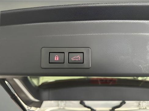 Used 2024 Subaru Ascent Onyx Edition Limited AWD/4WD image 13