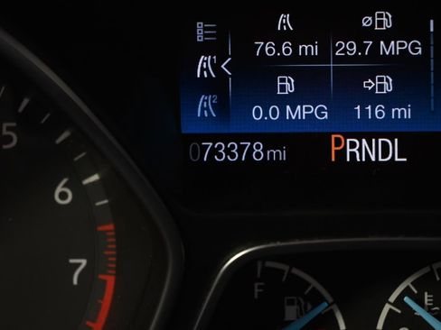 Used 2016 Ford Focus SE FWD image 26