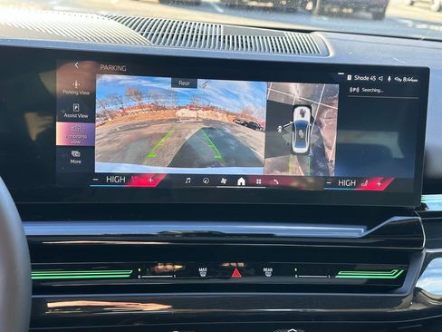 Certified 2025 BMW 530i xDrive w/ Premium Package image 17