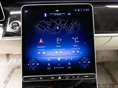Certified 2024 Mercedes-Benz Maybach S 580 4MATIC image 17