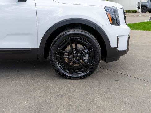 Used 2025 Kia Telluride EX X-Line AWD/4WD image 38
