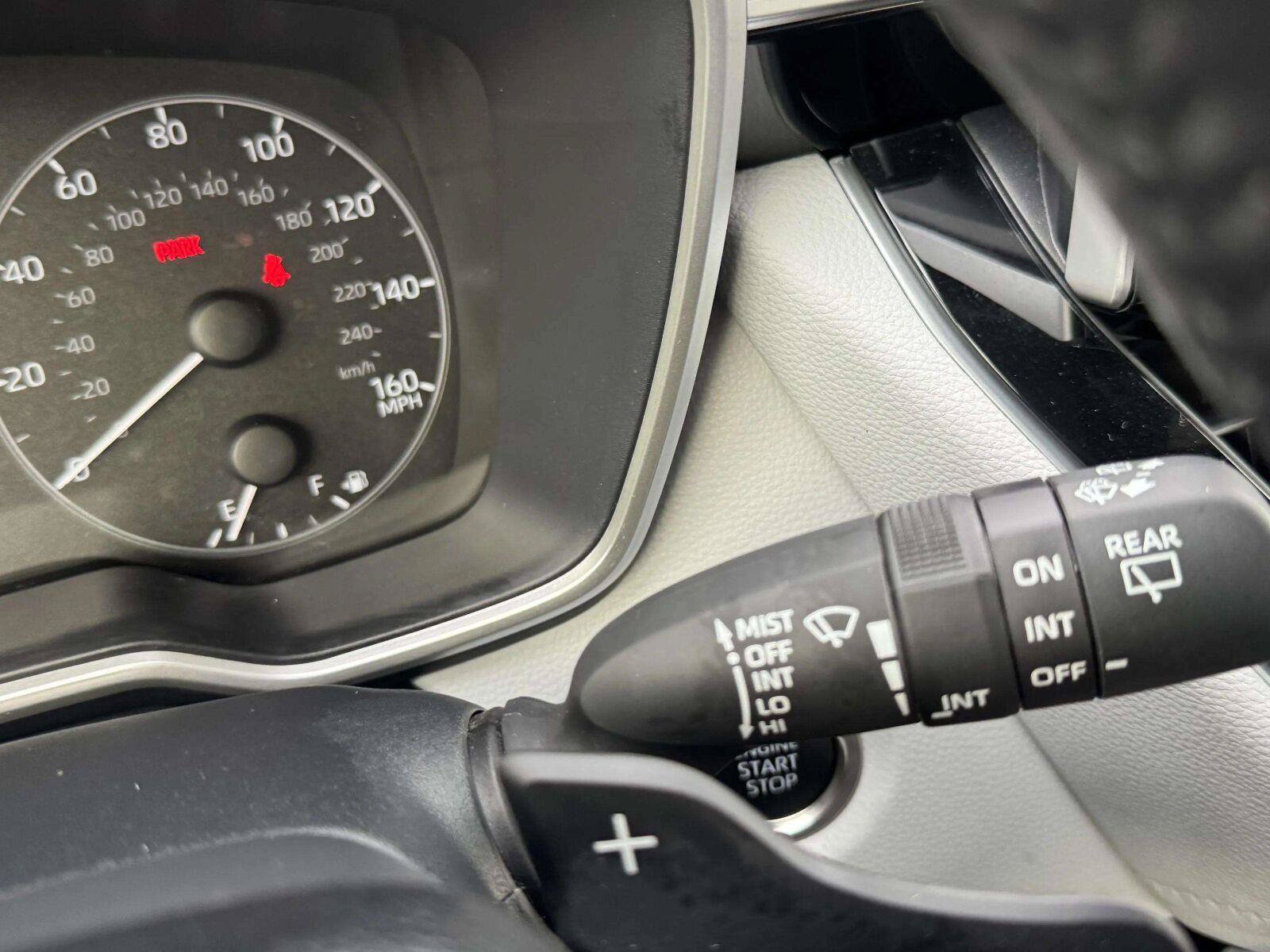 Used 2024 Toyota Corolla SE FWD image 19