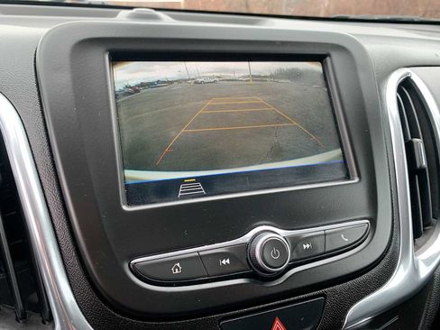 Certified 2019 Chevrolet Equinox LT image 14