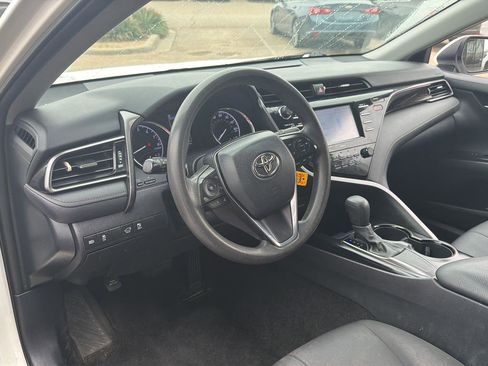 Used 2020 Toyota Camry LE w/ Carpet Mat Package image 16