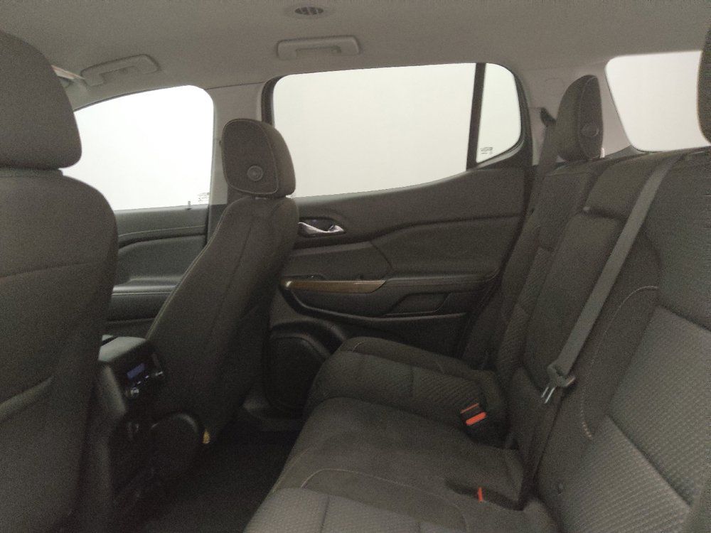 Used 2019 GMC Acadia SLE FWD image 18