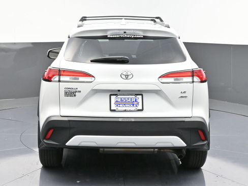 Used 2022 Toyota Corolla Cross LE image 53
