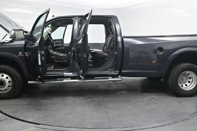 Used 2016 RAM 3500 Laramie AWD/4WD image 51