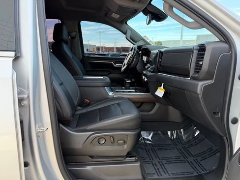 Used 2022 GMC Sierra 1500 SLT w/ SLT Premium Package image 23