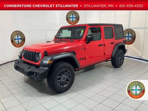Used 2025 Jeep Wrangler Unlimited Sport AWD/4WD image 1