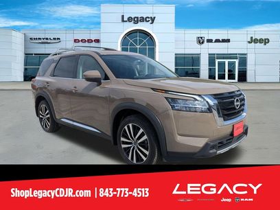 Used 2023 Nissan Pathfinder Platinum