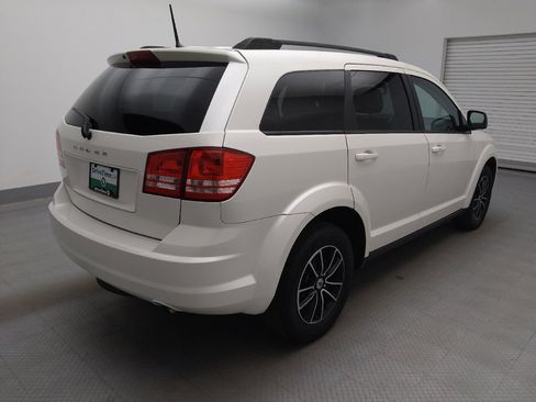 Used 2018 Dodge Journey SE w/ Popular Equipment Group image 9
