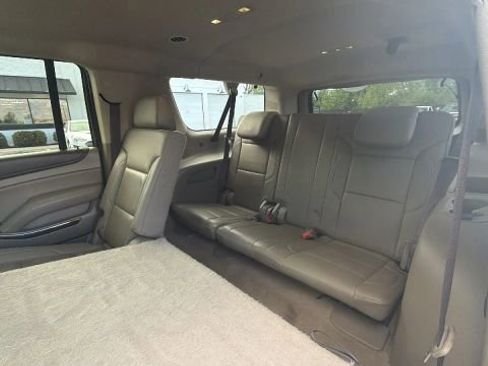 Used 2018 GMC Yukon XL SLT AWD/4WD image 19