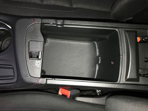 Used 2025 Dodge Durango GT image 21