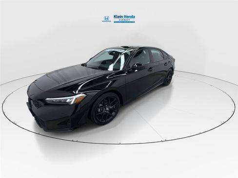 Used 2025 Honda Civic Sport image 6
