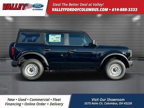 New 2025 Ford Bronco Base image 7