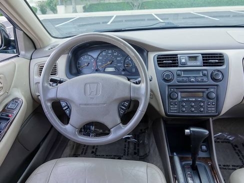 Used 1998 Honda Accord EX image 70