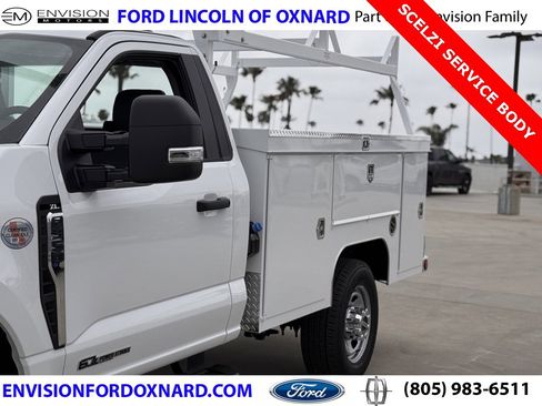 New 2025 Ford F350 XL w/ XL Chrome Package image 9