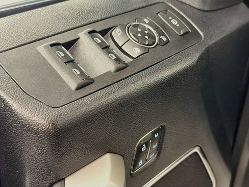 Used 2020 Ford F250 Lariat w/ Lariat Ultimate Package AWD/4WD image 18