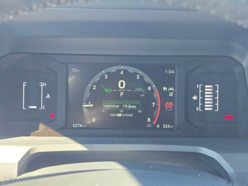Certified 2025 Toyota 4Runner SR5 AWD/4WD image 25