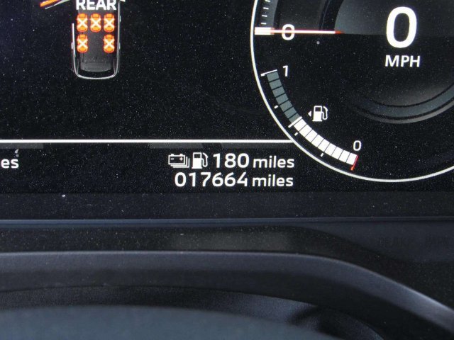 Used 2025 Mitsubishi Outlander SEL AWD/4WD image 31