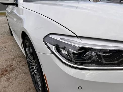 Used 2017 BMW 540i xDrive 540i xDrive Sedan 4D image 19