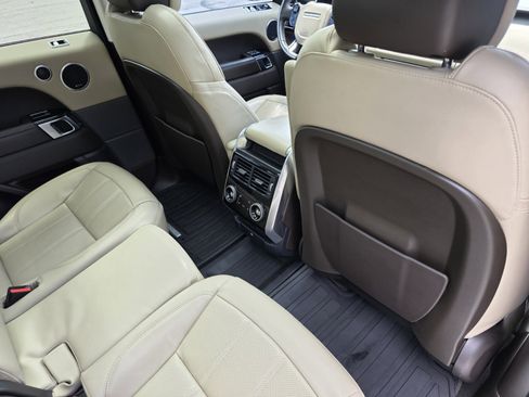 Certified 2022 Land Rover Range Rover Sport HSE Silver Edition image 25