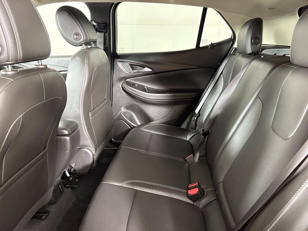 Used 2024 Buick Encore GX Sport Touring FWD image 36