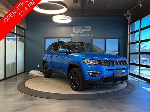 Used 2021 Jeep Compass Latitude AWD/4WD image 1