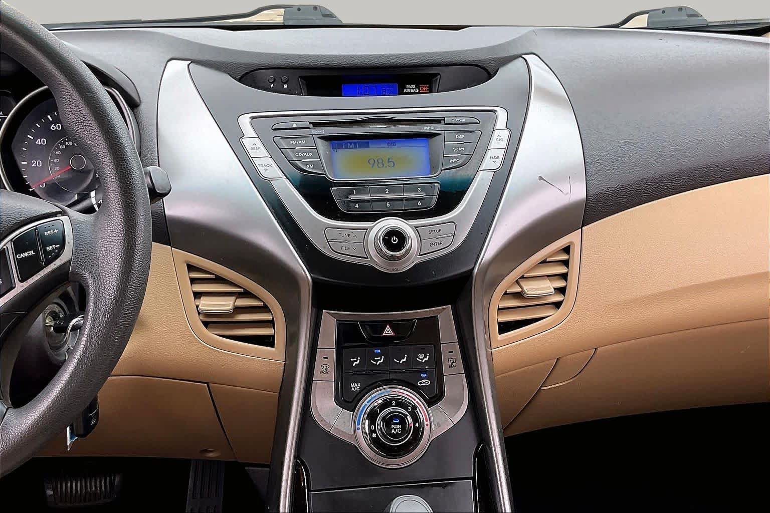 Used 2013 Hyundai Elantra GLS FWD image 6