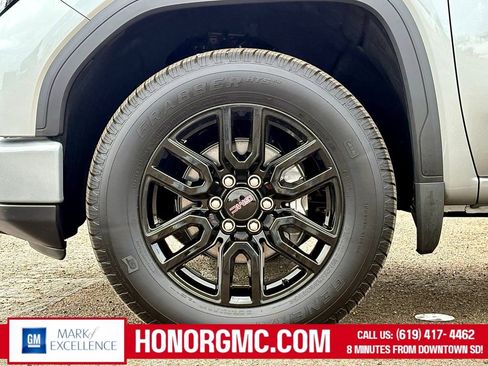 Used 2025 GMC Sierra 1500 Elevation w/ Preferred Package image 10