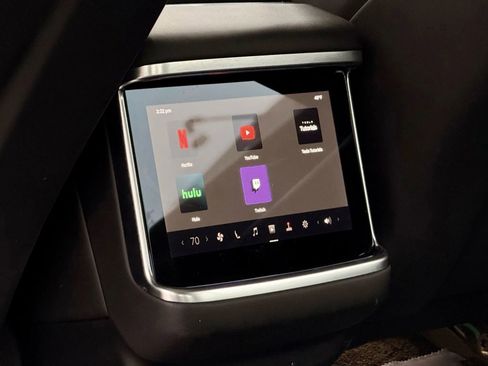 Used 2022 Tesla Model S Standard Range image 23