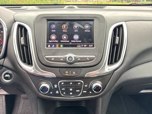 Used 2023 Chevrolet Equinox LT FWD image 16